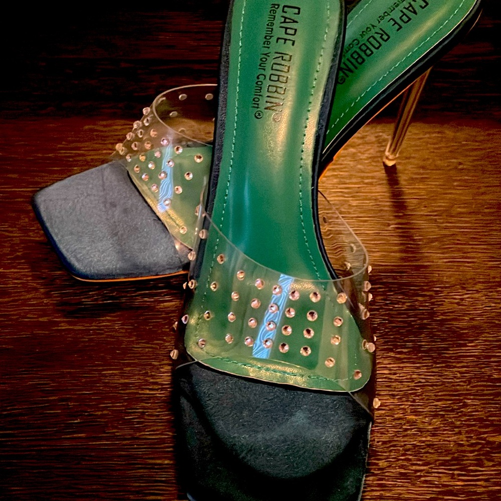 Women’s stiletto heels with crystal detail